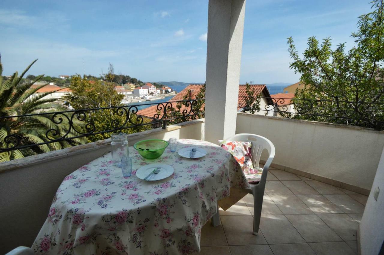 Villa Carmen Sali Buitenkant foto